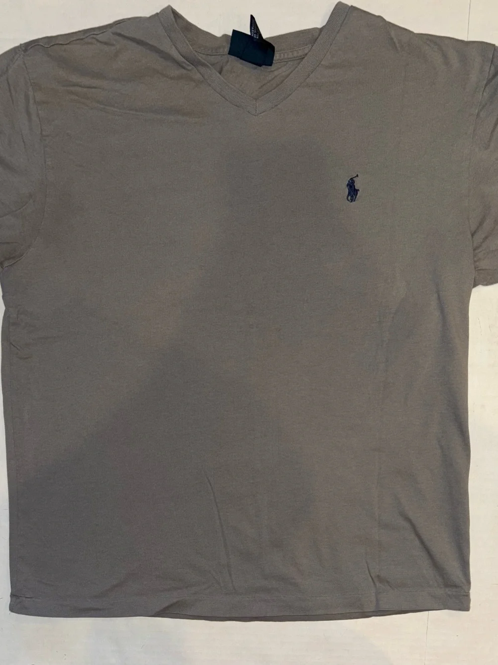 Polo by Ralph Lauren Men’s V‑Neck Tee in Gray with Navy Pony